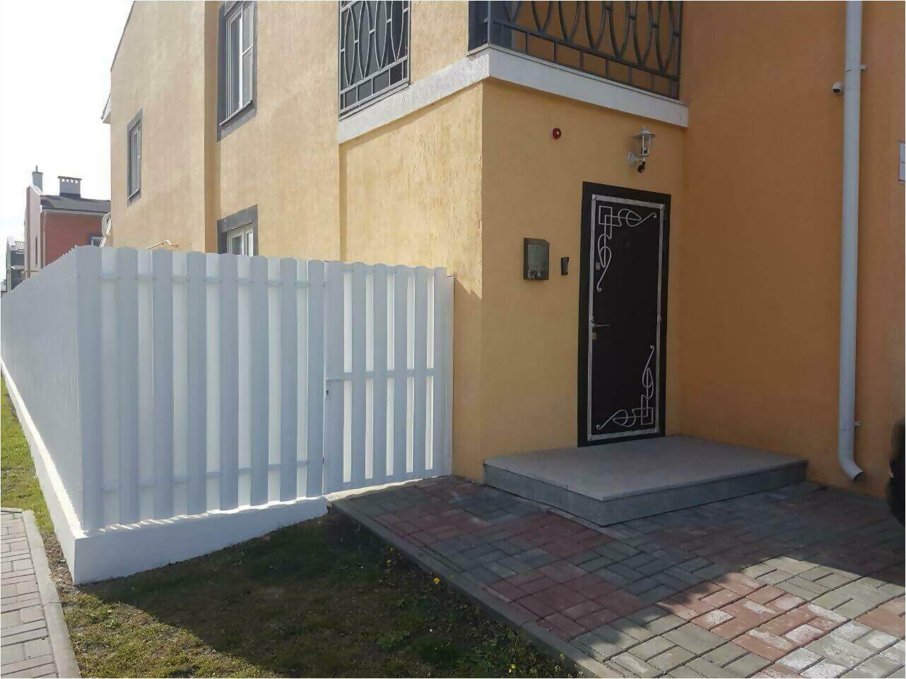 Забор из штакетника 70м фото2 в Уфе