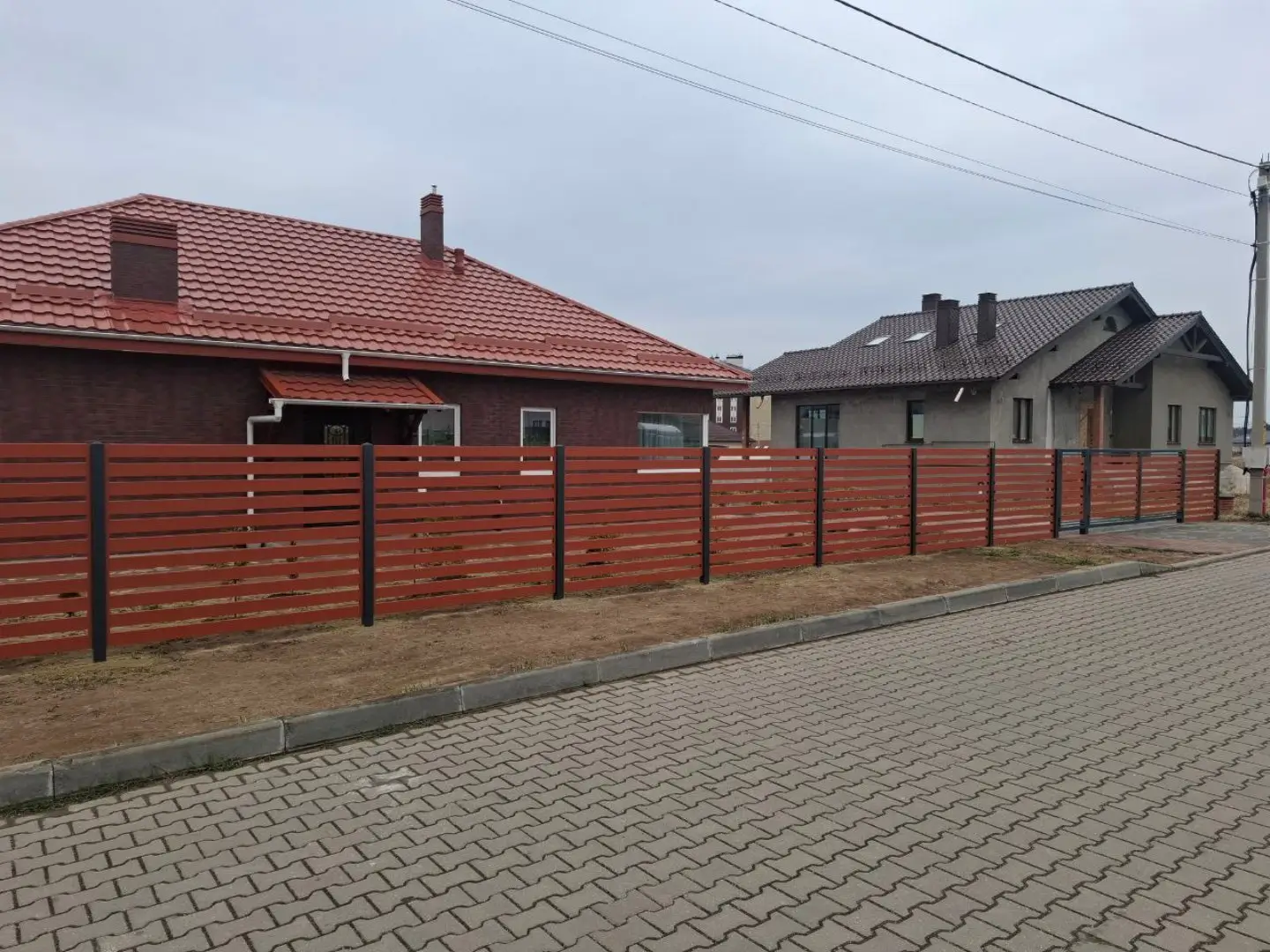 Забор-ранчо из металлопланкена 18м RAL8004 Терракотовый фото 1 в Уфе